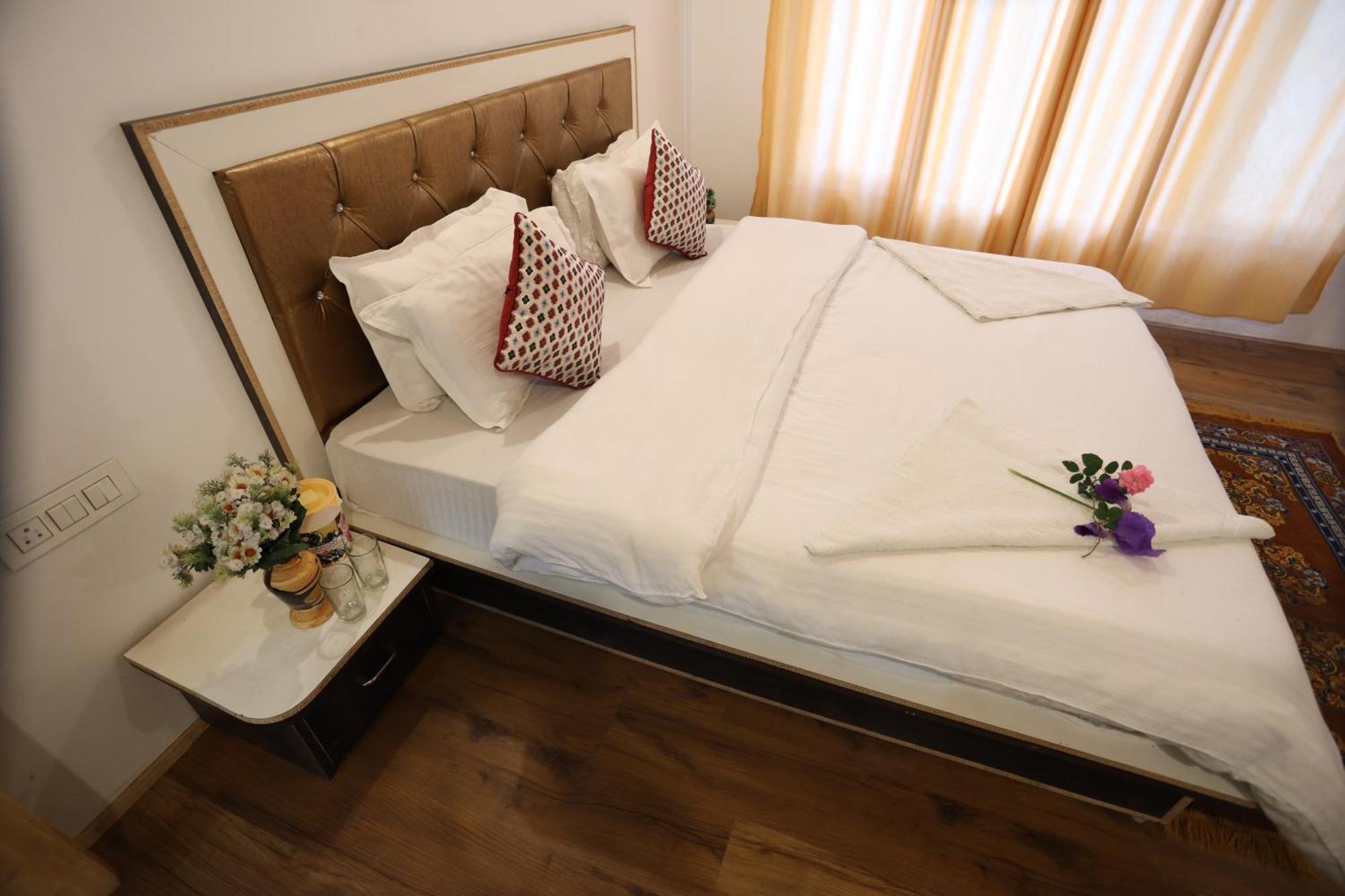 Odbar Guest House Best Guest House At Leh Ladakh Ngoại thất bức ảnh
